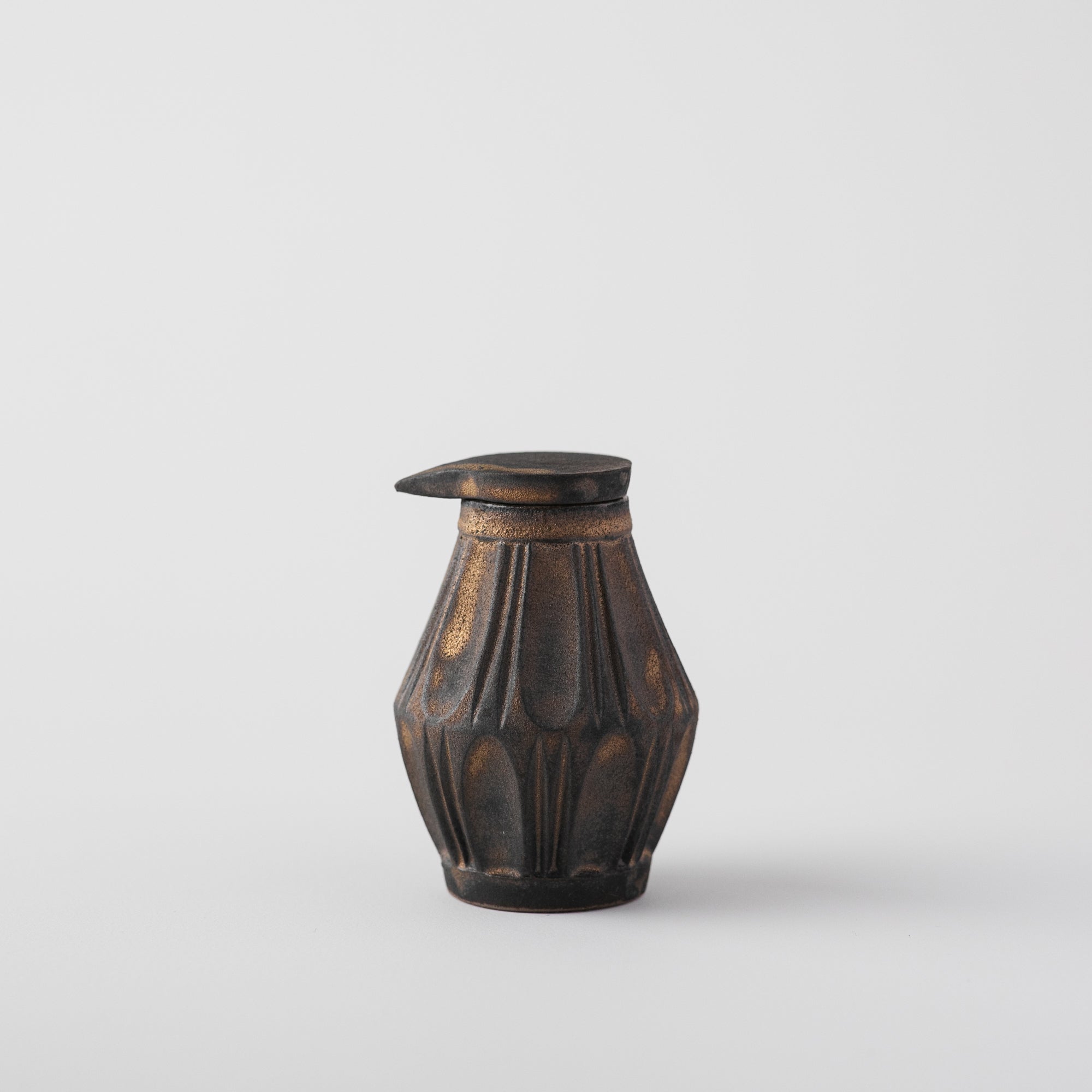 大江憲一 醤油差し 醤油差し(D) / 大江憲一 – Gallery John -Kamakura-