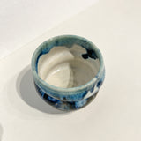 湯呑み / バージニア・クリセヴィシュート