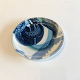 お皿 / バージニア・クリセヴィシュート