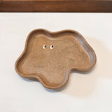 うねうね皿(Brown・中)/ 青柳あづみ