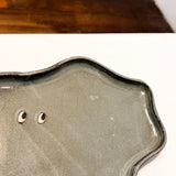 うねうね皿(Gray・大)/ 青柳あづみ