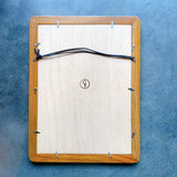 This is not a cat, but John? / 髙島一精