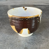 湯呑み / バージニア・クリセヴィシュート