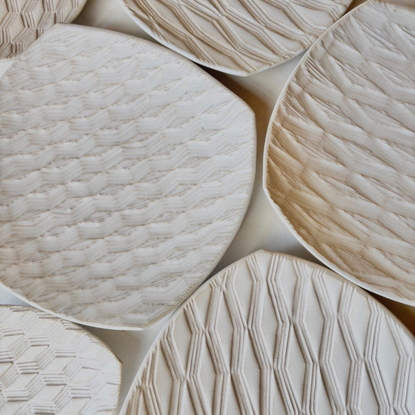 小林悠 陶展 / June 21 – 29, 2025 – Gallery John -Kamakura-