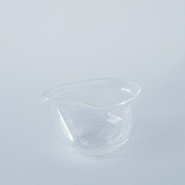 氷紋片口